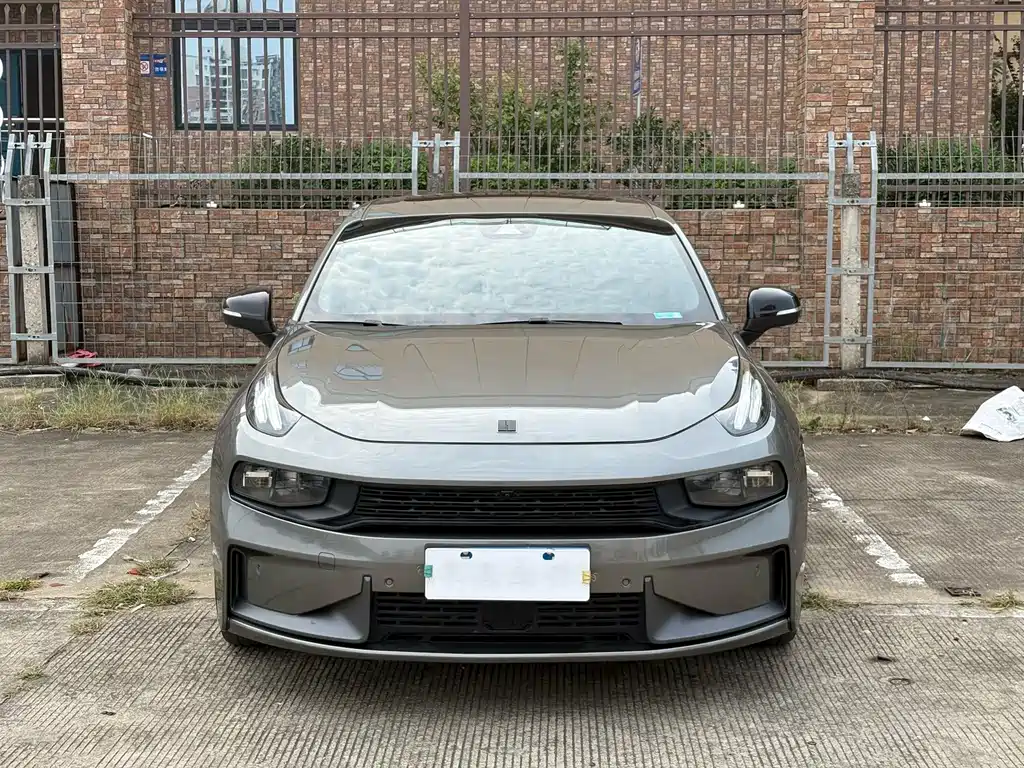 Lynk & Co 03 — миниатюра 3