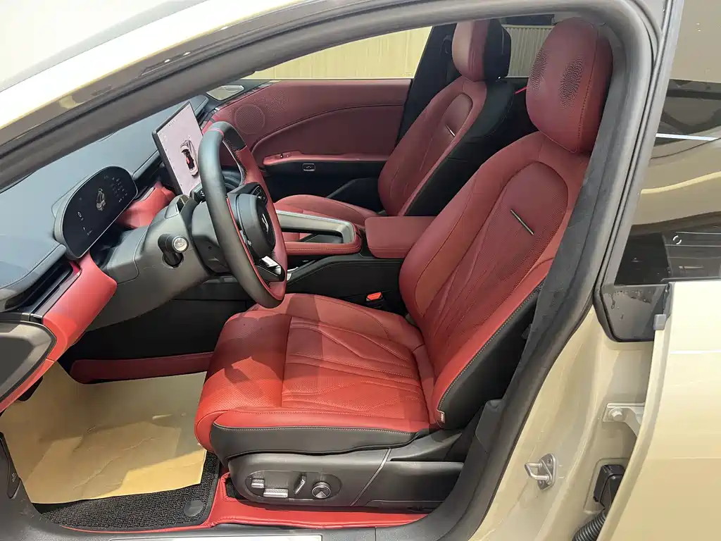 ZEEKR EXTREME KRYPTON 007GT