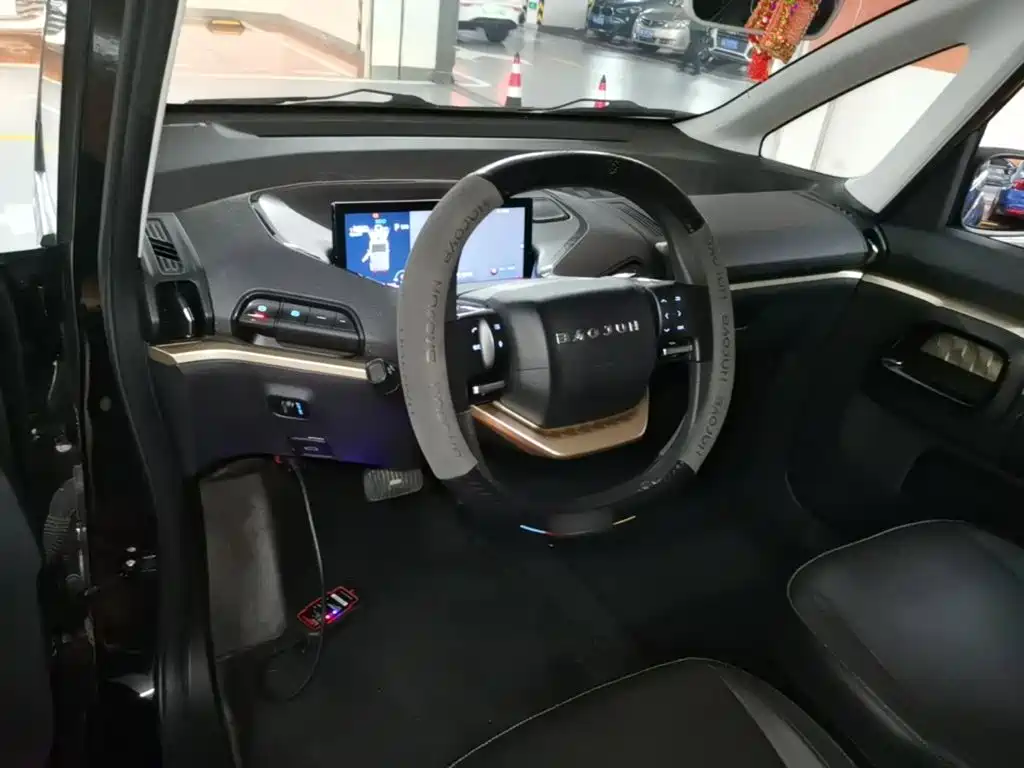 Baojun KiWi EV — миниатюра 10
