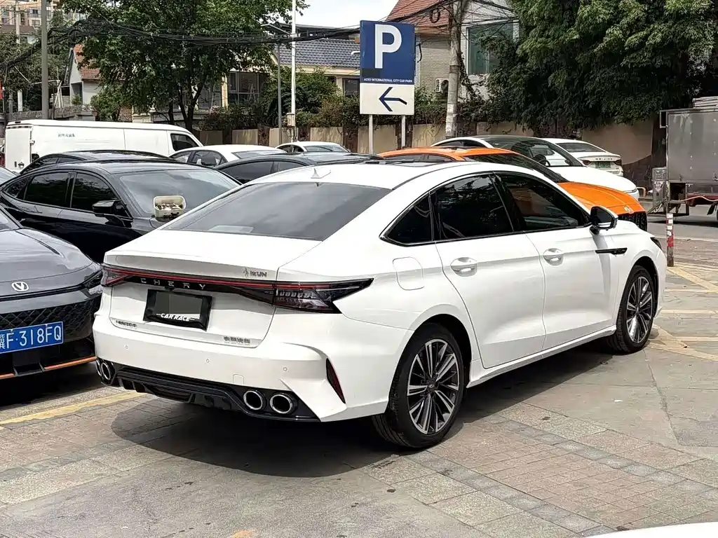 Chery Arrizo 8 — миниатюра 14