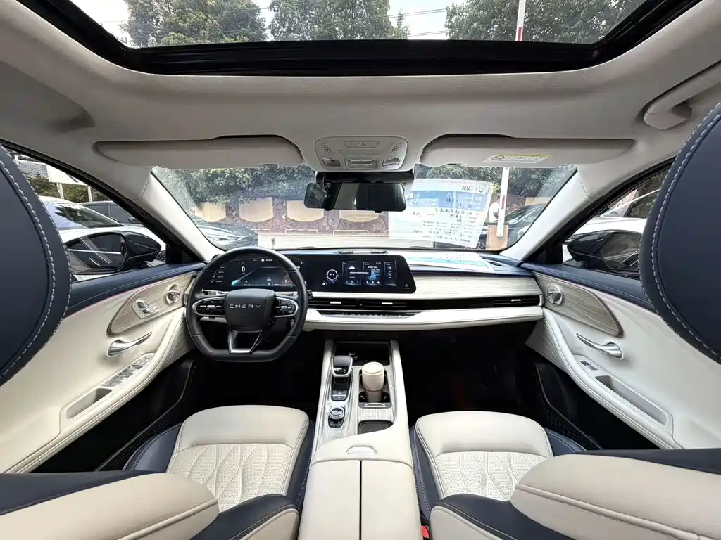 Chery Arrizo 8 — миниатюра 11
