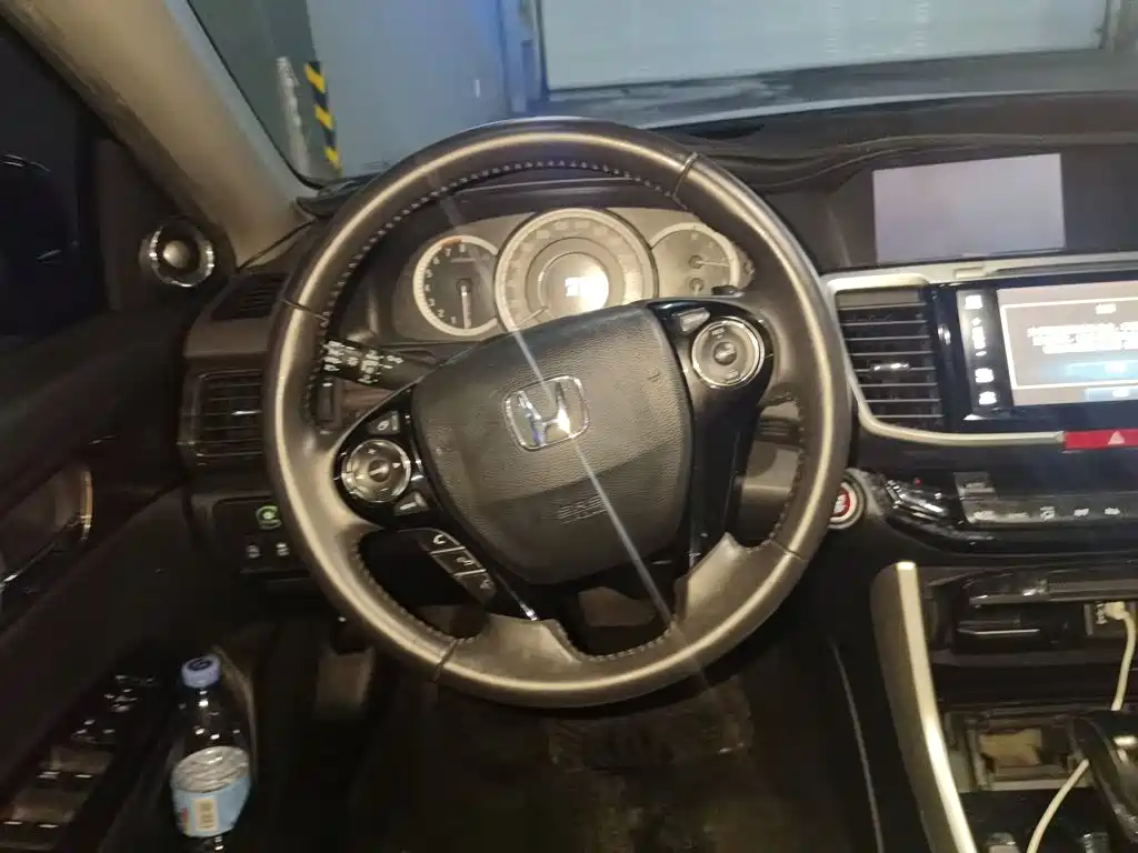 Honda Accord — миниатюра 3