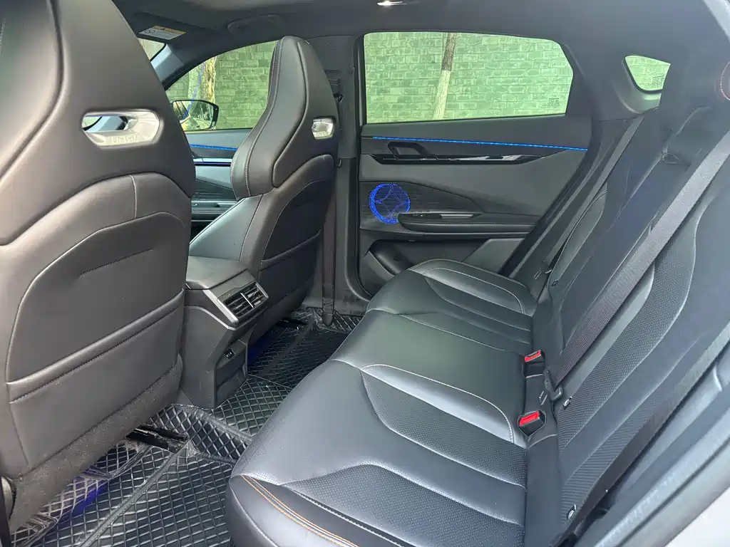 Changan UNI-V 2022 2.0T