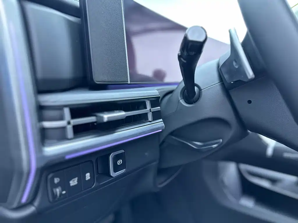 Hyundai Santa Fe — миниатюра 14
