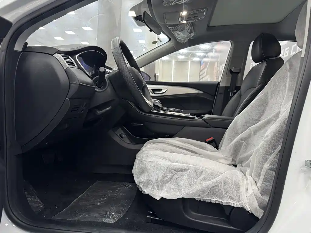 ROEWE I6 MAX NEW ENERGY