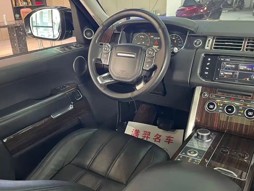 LAND ROVER RANGE ROVER