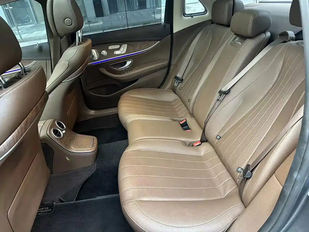 Mercedes-Benz E-Class E 2021 E 300 L Luxury