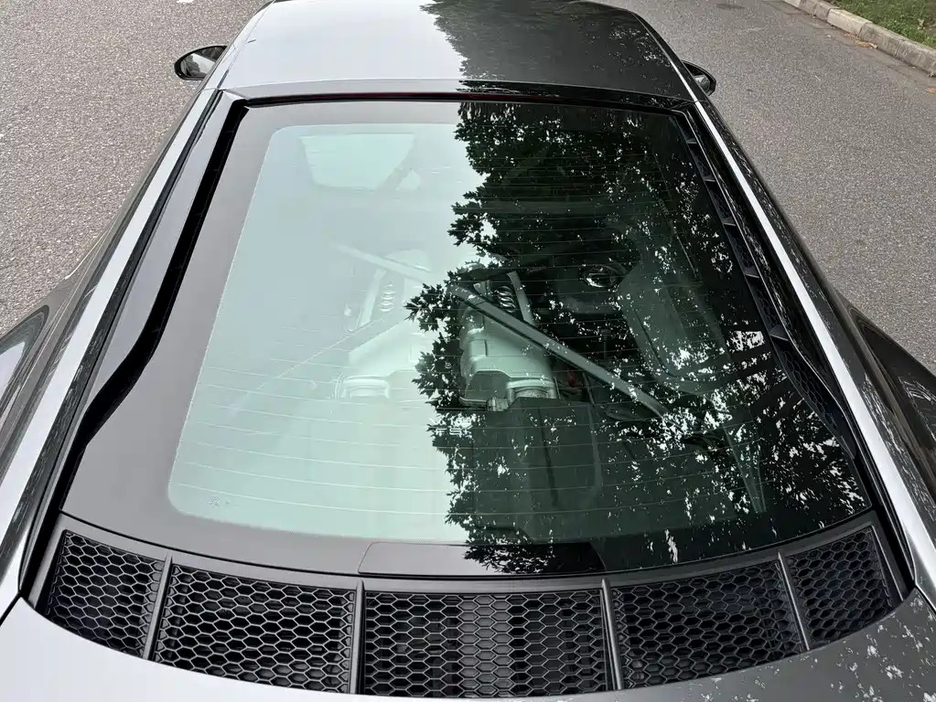 Audi R8 — миниатюра 18
