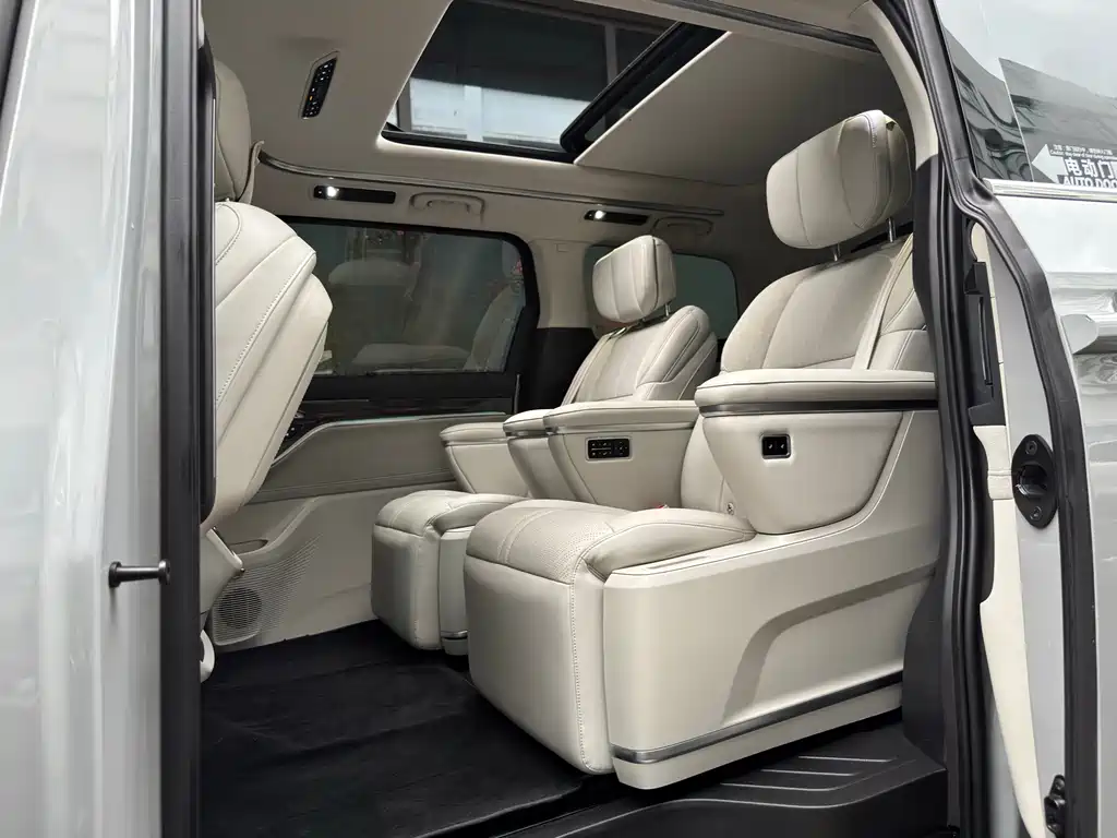 MAXUS Dajia 9 — миниатюра 11