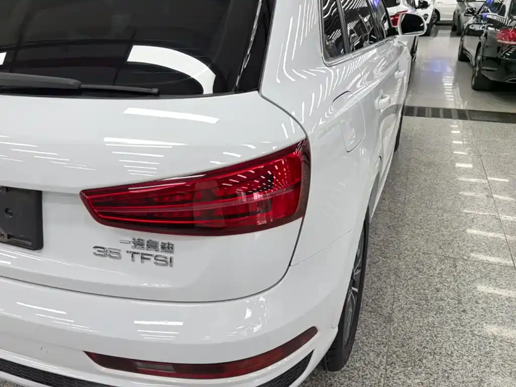 Audi Q3 — миниатюра 8