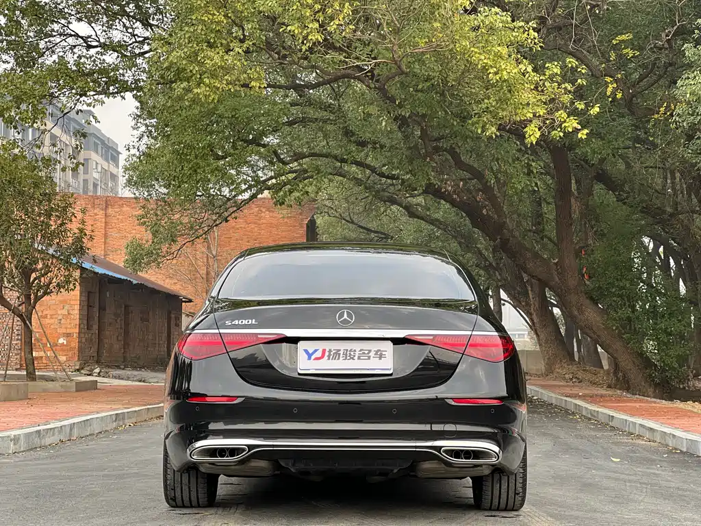 MERCEDES-BENZ S CLASS