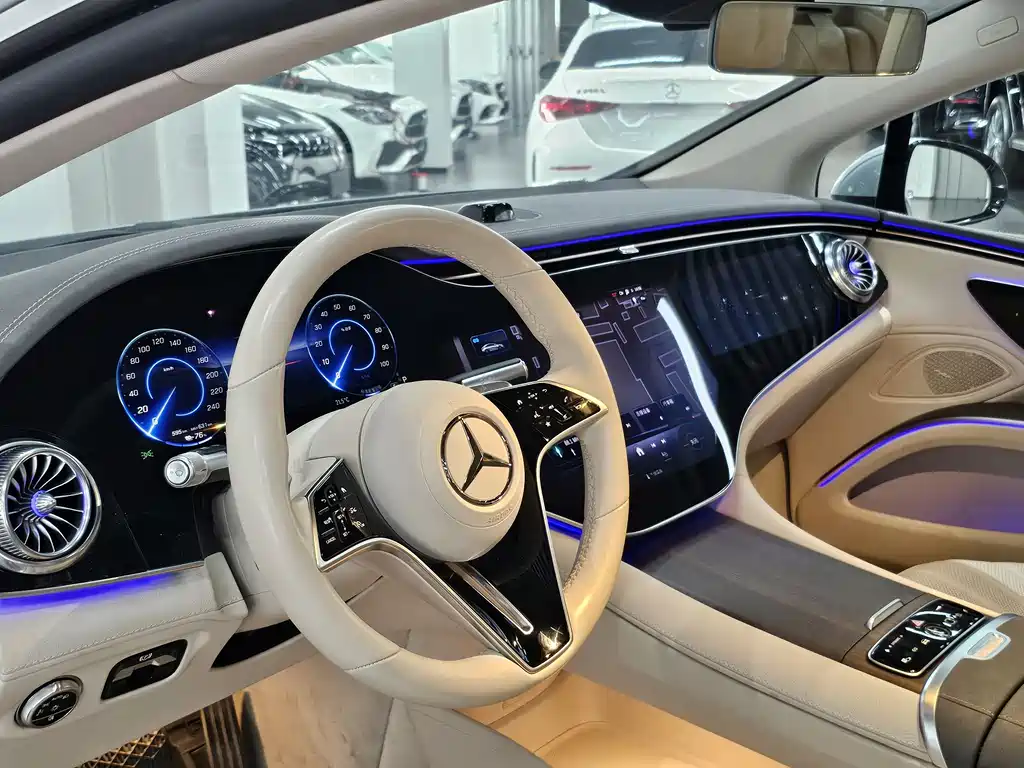 Mercedes-Benz EQS 2022 450+