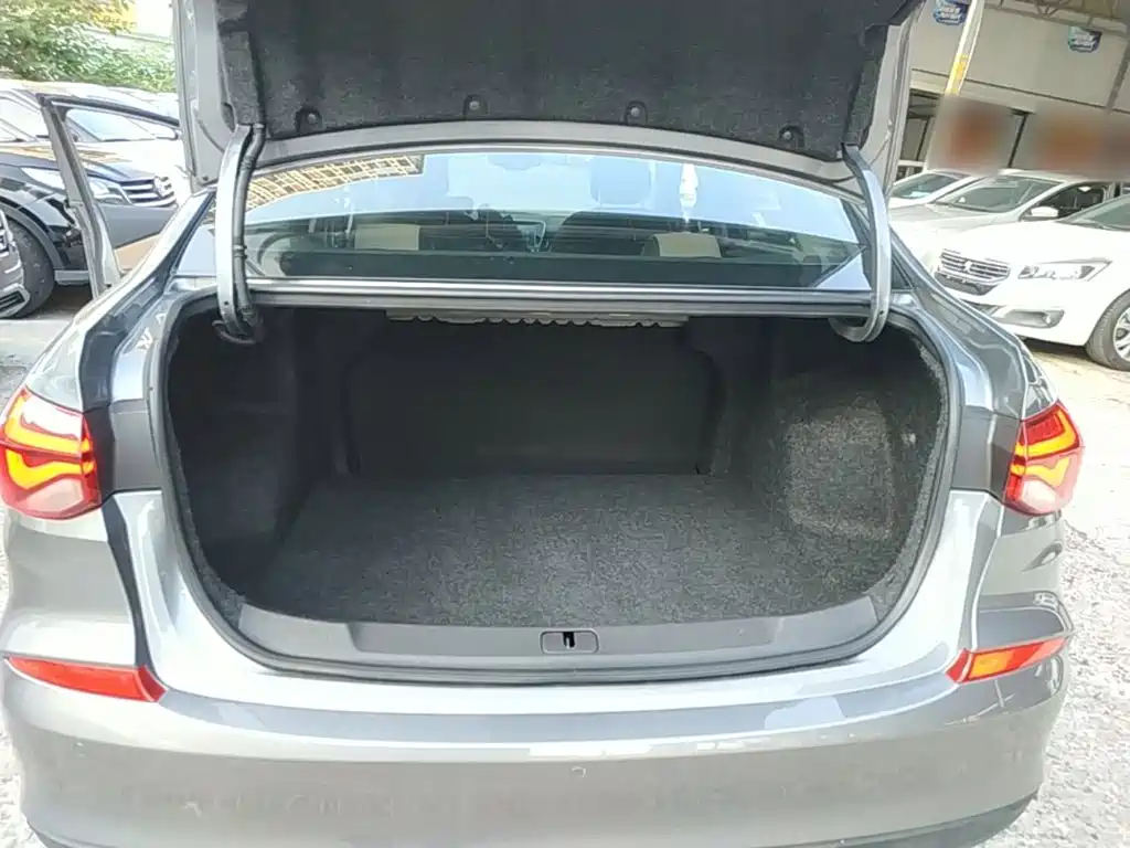 Chevrolet Monza — миниатюра 19