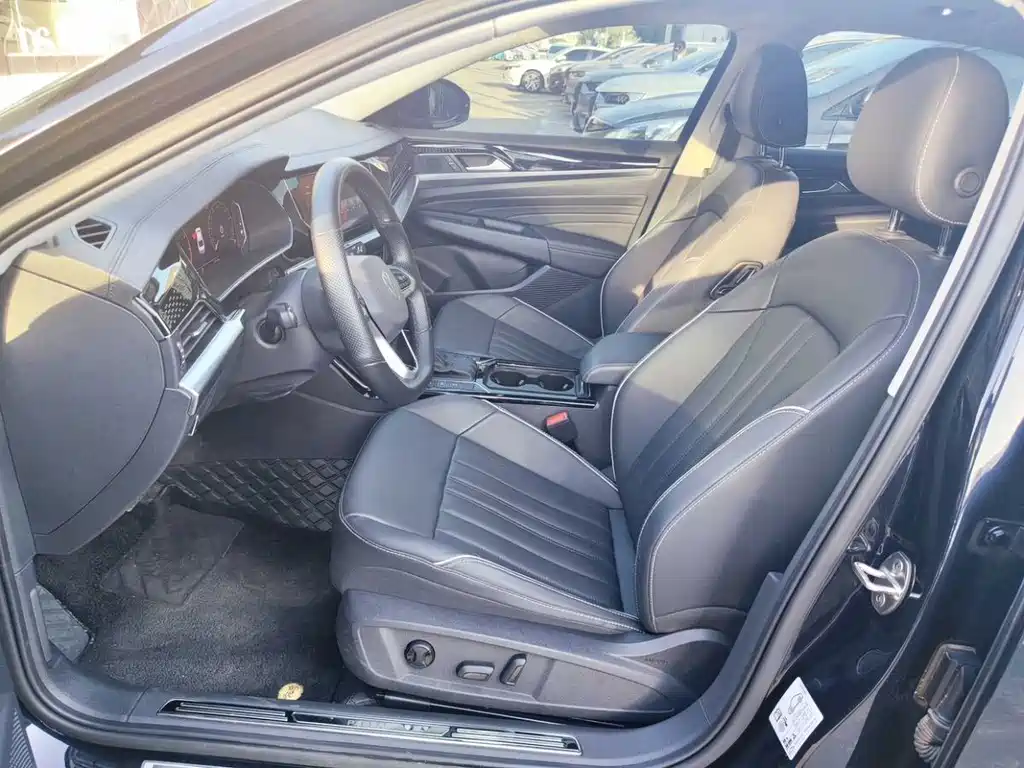 Volkswagen Passat — миниатюра 10