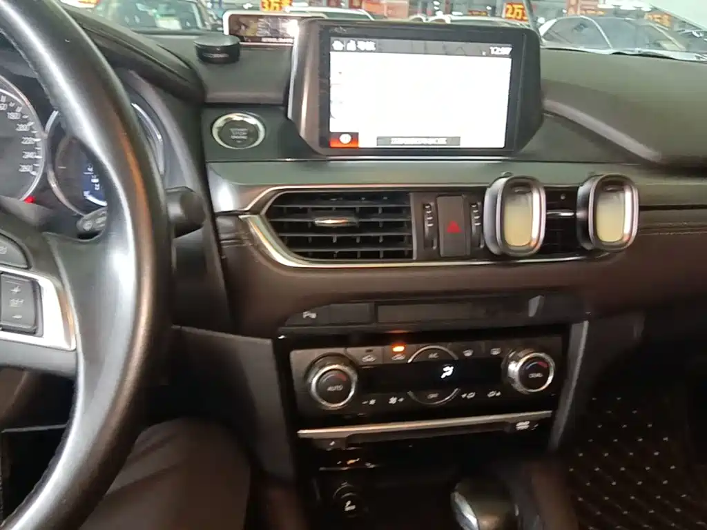 Mazda Atenza — миниатюра 13