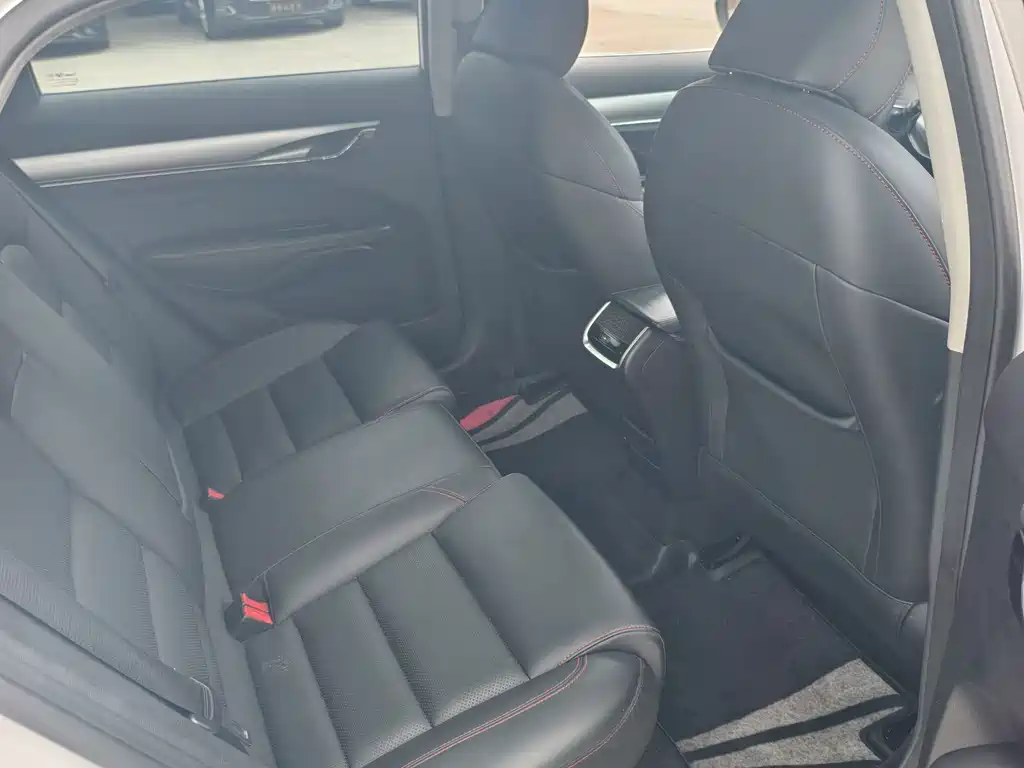 Geely Binrui — миниатюра 9