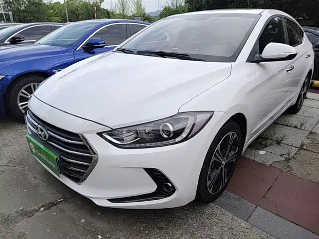 Hyundai Elantra Langdong