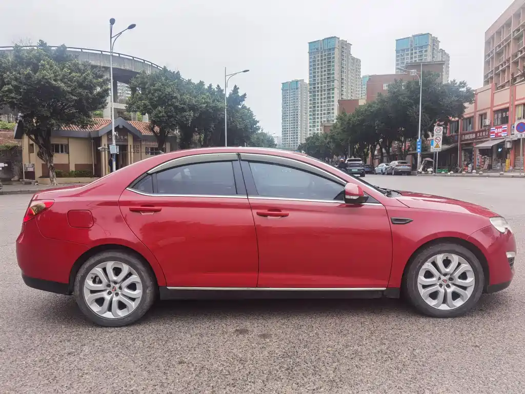 Roewe 550 2013 550D 1.8T AT