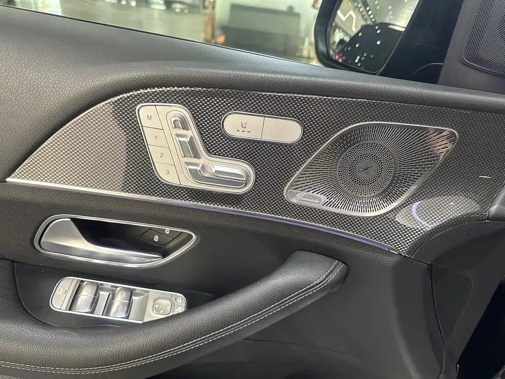 Mercedes-Benz GLE Coupe — миниатюра 10