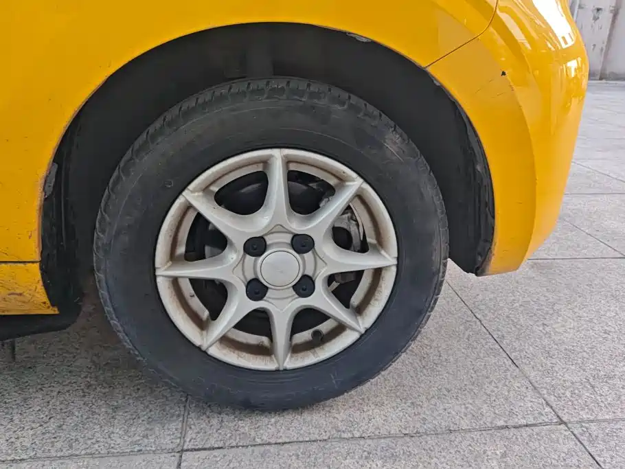 Roewe Clever — миниатюра 6