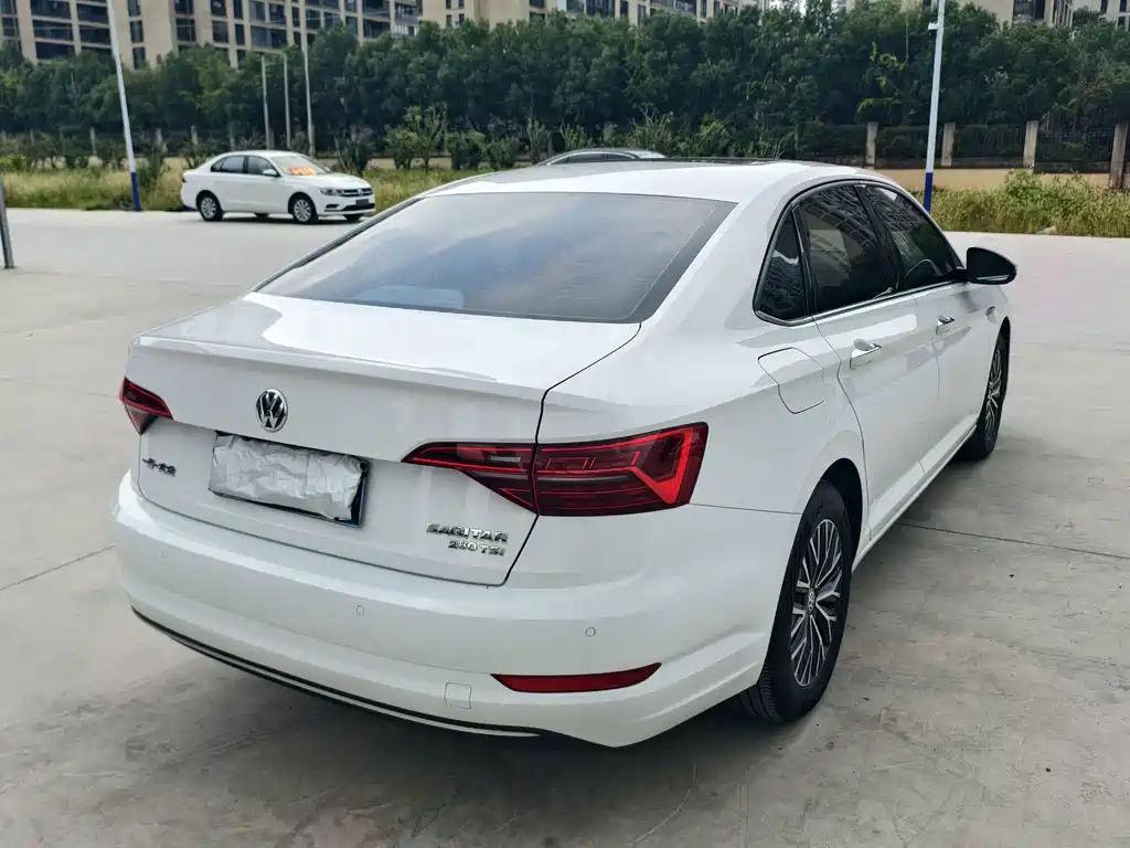 Volkswagen Sagitar — миниатюра 4
