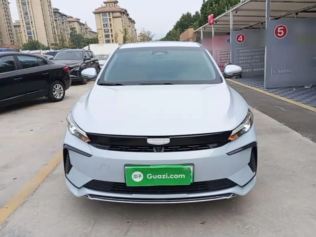 Geely L HiP — миниатюра 3