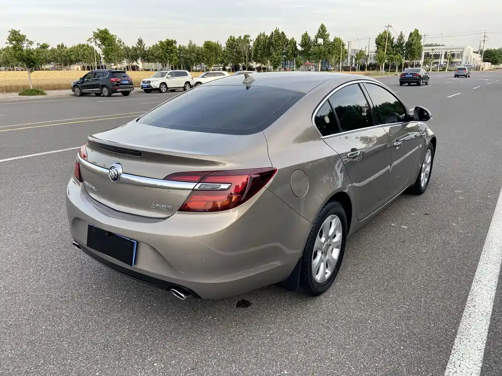 Buick Regal — миниатюра 4