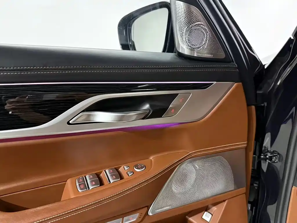 BMW 7 Series 7 2017 M760Li xDrive