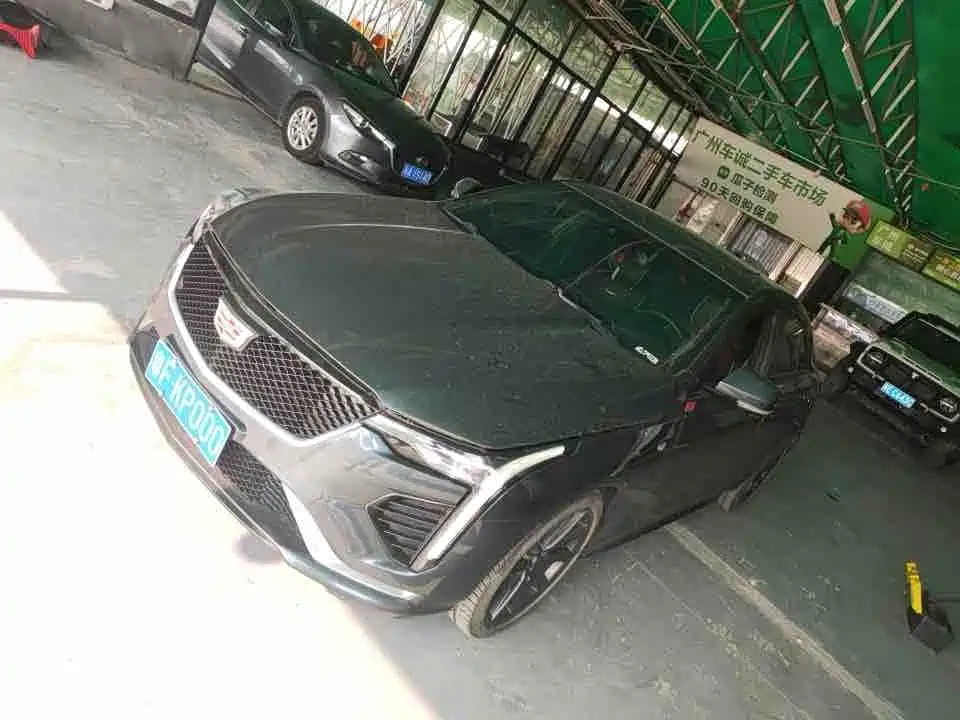 Cadillac CT4