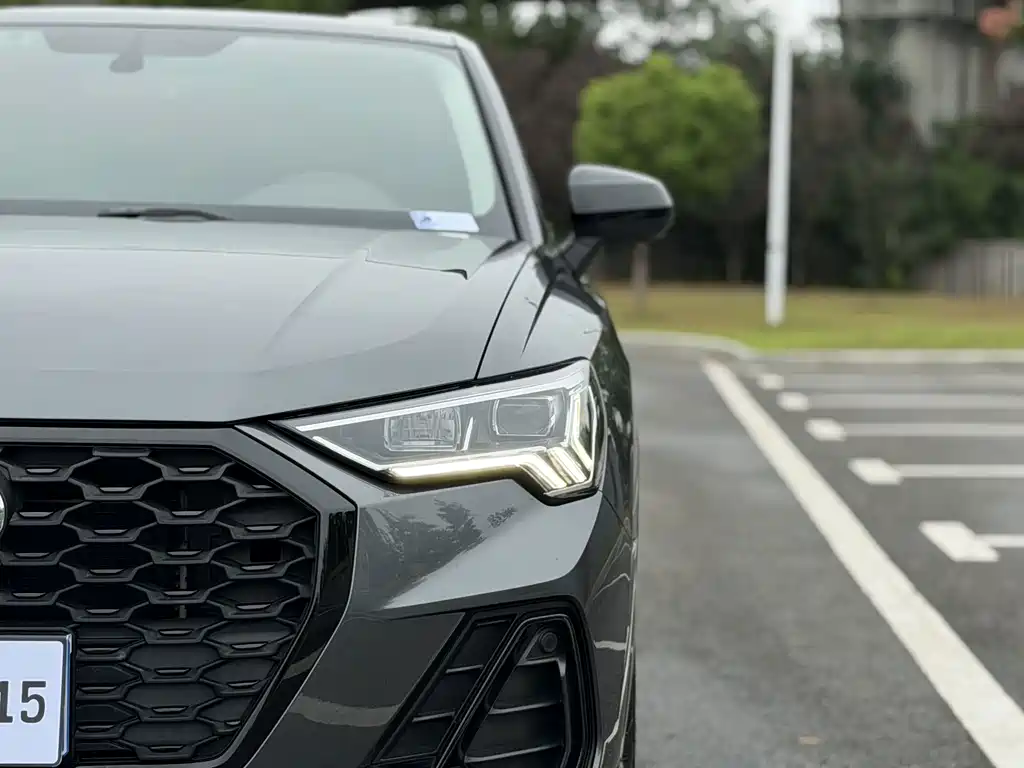 Audi Q3 Sportback — миниатюра 23