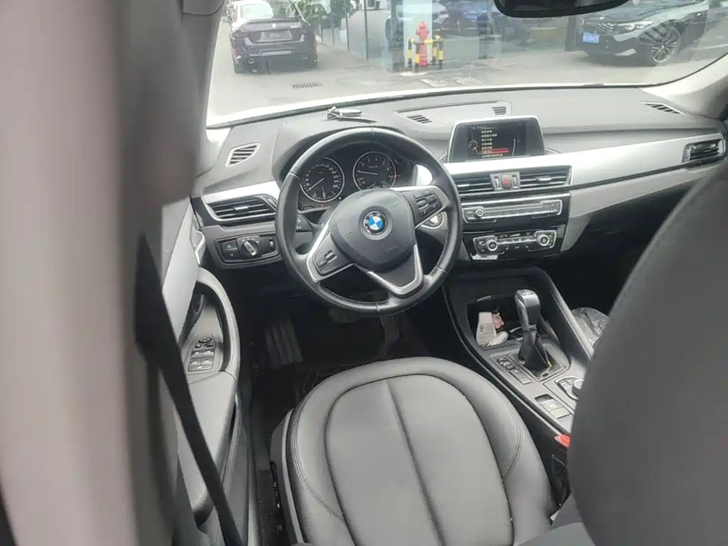 BMW X1 — миниатюра 15
