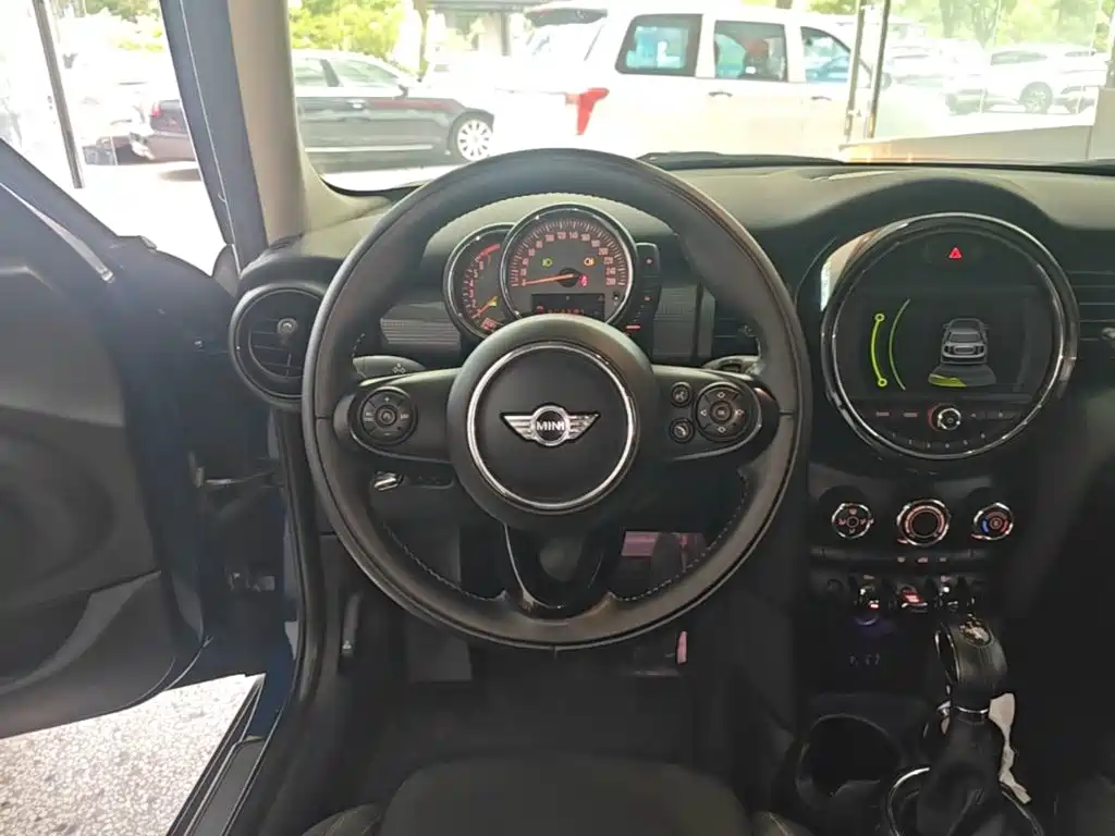 MINI Mini — миниатюра 11