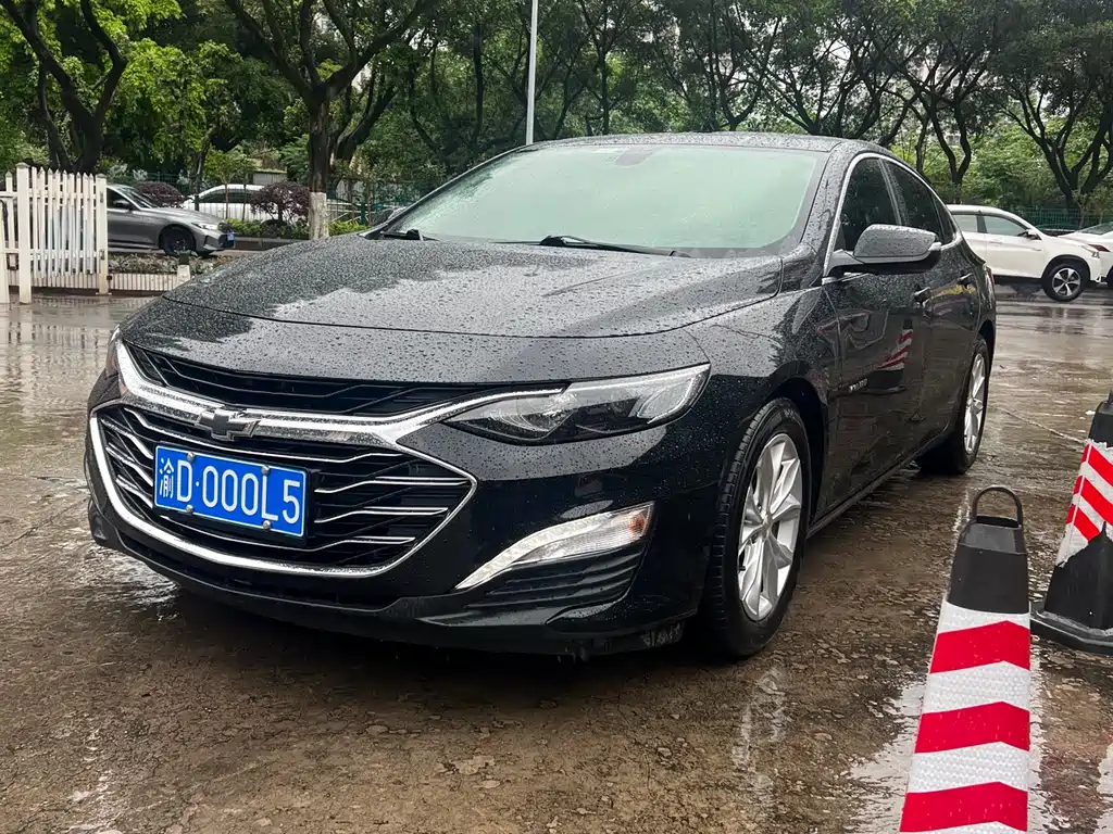 Купить Chevrolet Malibu XL