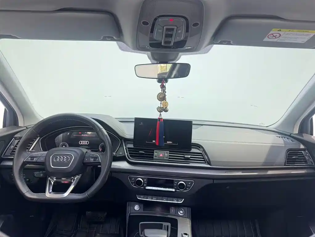 Audi Q5L 2022 40T Luxury