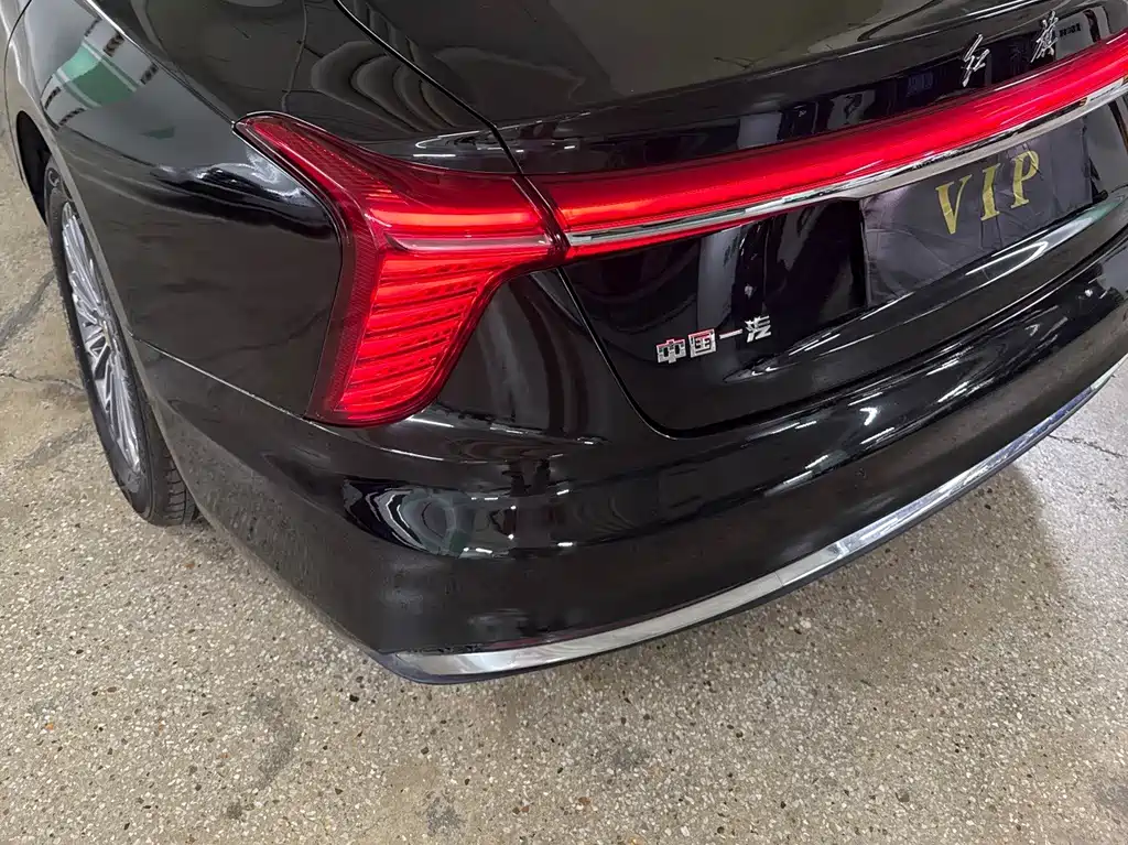 Hongqi Hongqi H5 — миниатюра 5