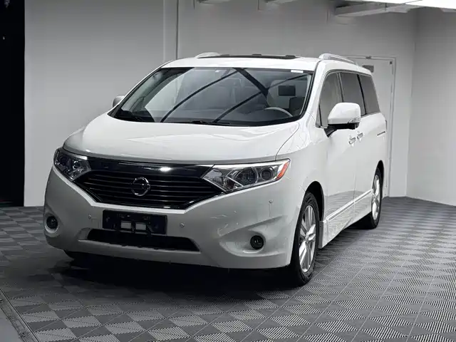 Nissan Quest