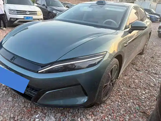 2025 BYD Han