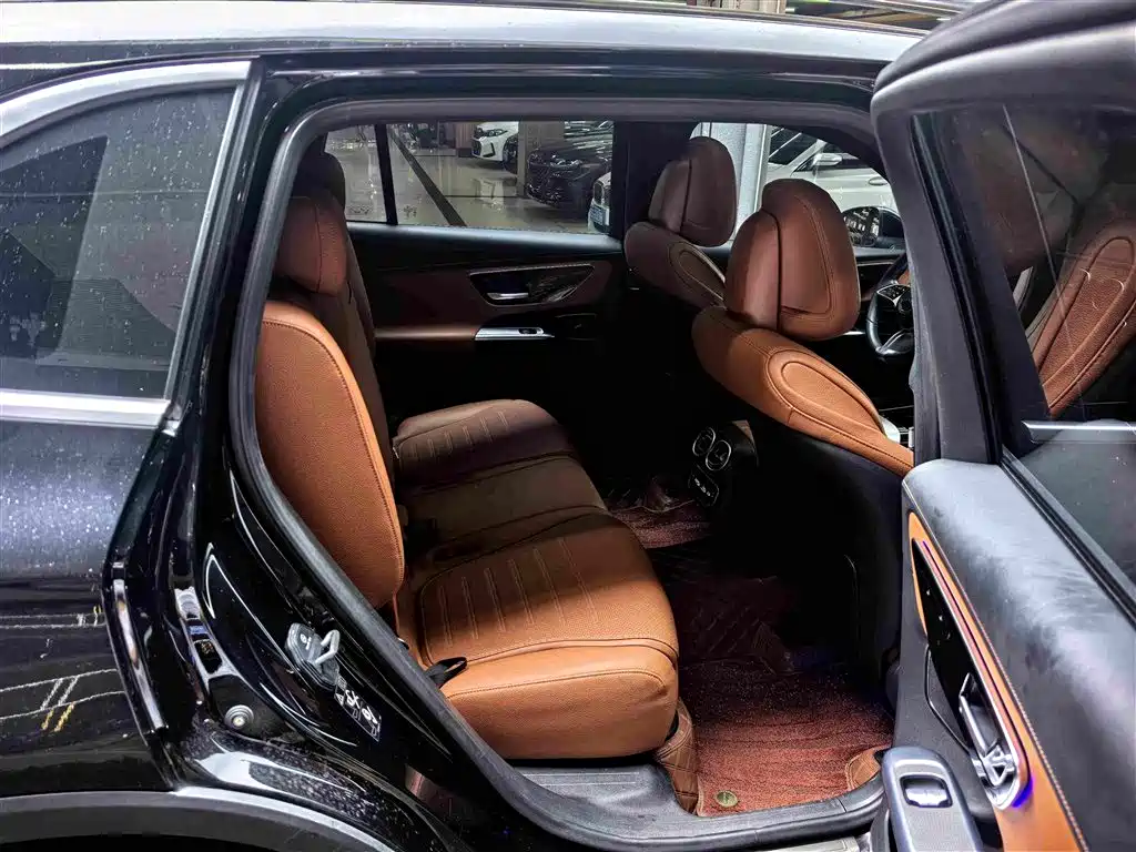 Mercedes-Benz GLC — миниатюра 11