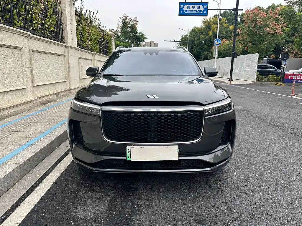 Li Auto Li ONE — миниатюра 2
