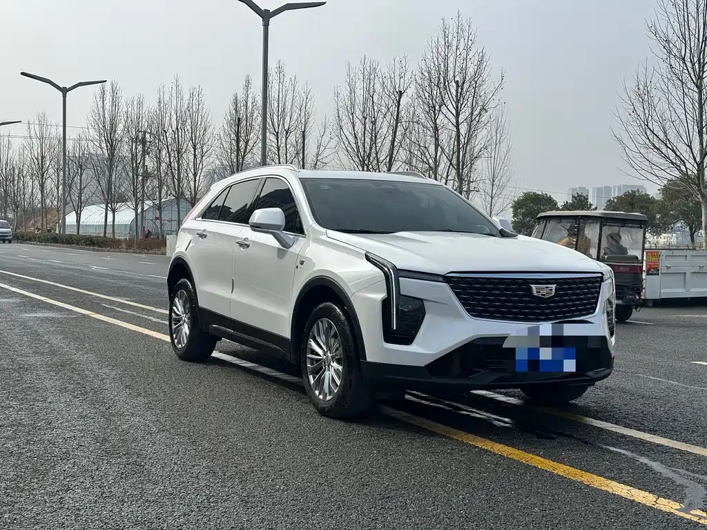 Cadillac XT4 2024 28T Luxury
