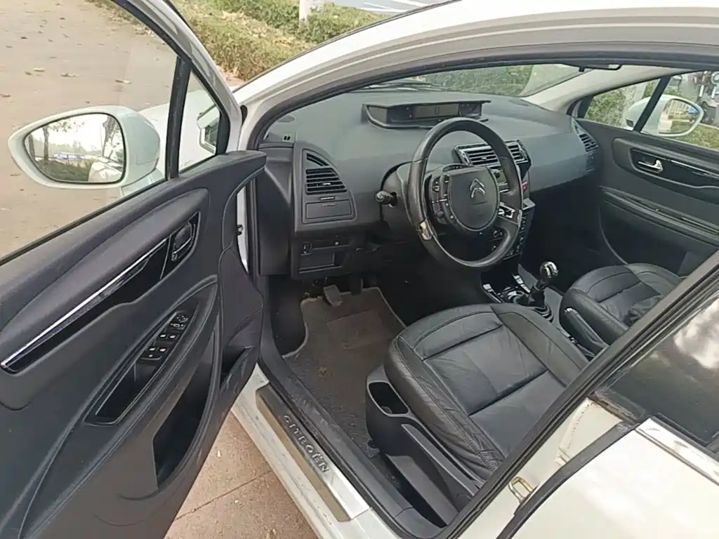 Citroen C-Quatre — миниатюра 16