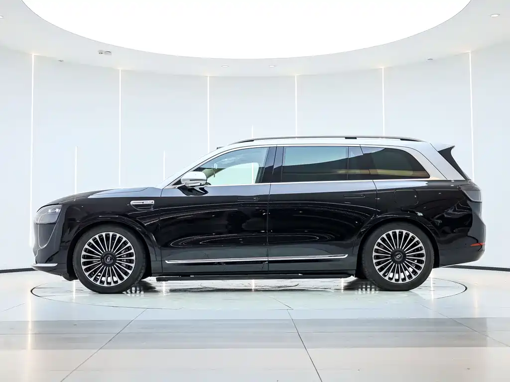 AITO ASK THE WORLD M9