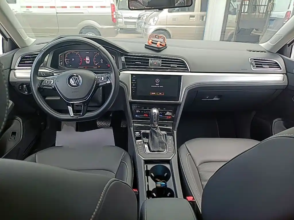 Volkswagen Lamando — миниатюра 10