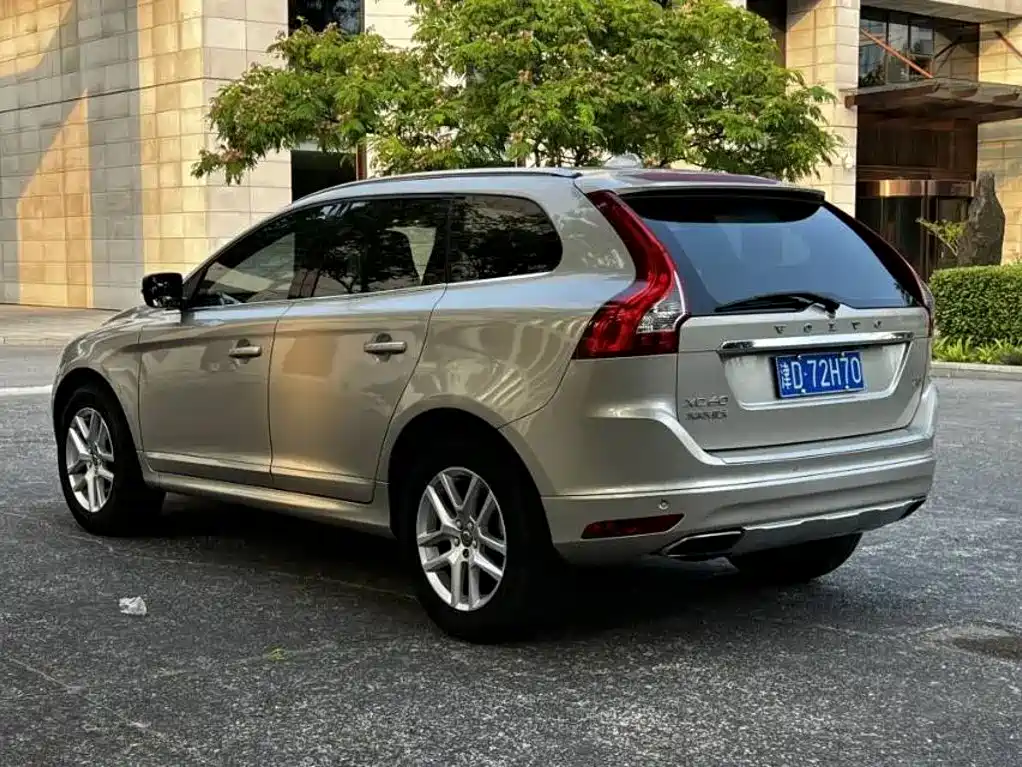 Volvo XC60 — миниатюра 15