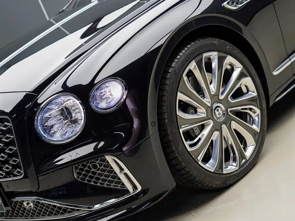 BENTLEY FLYING SPUR PLUG IN HYBRID