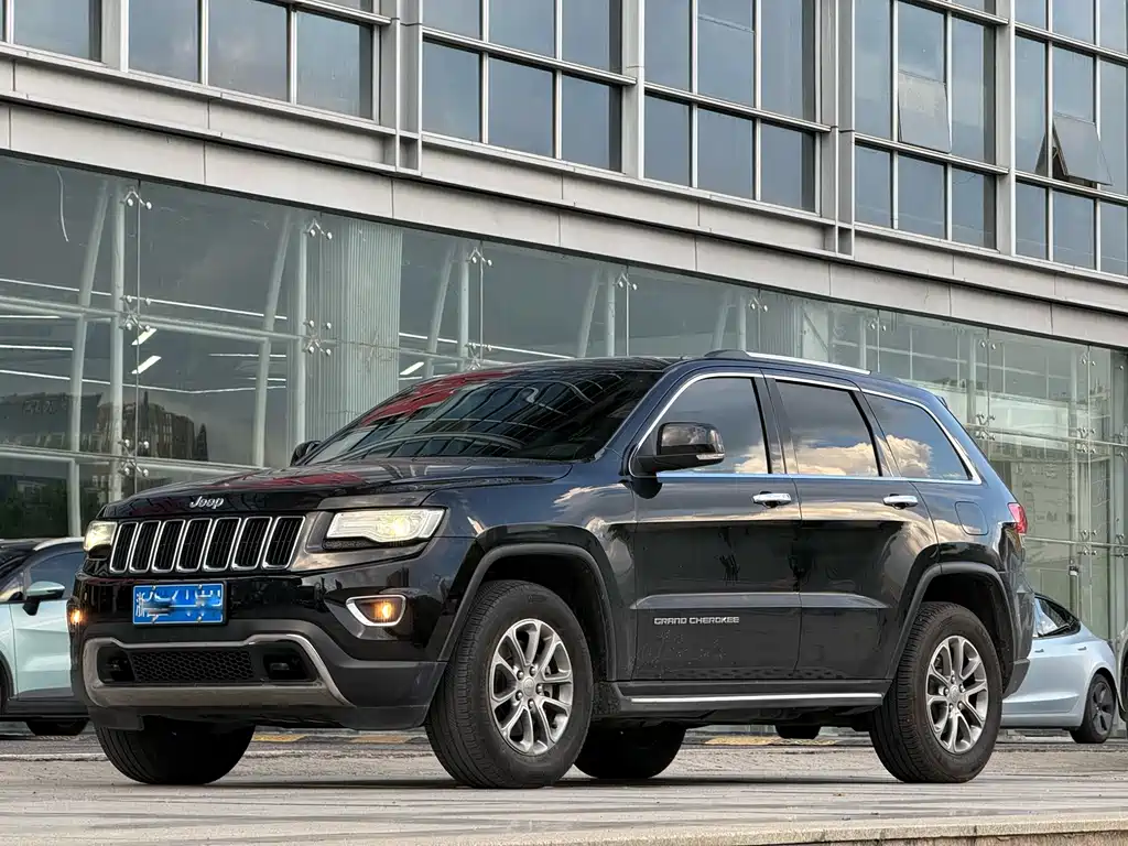 Jeep Grand Cherokee (Import)