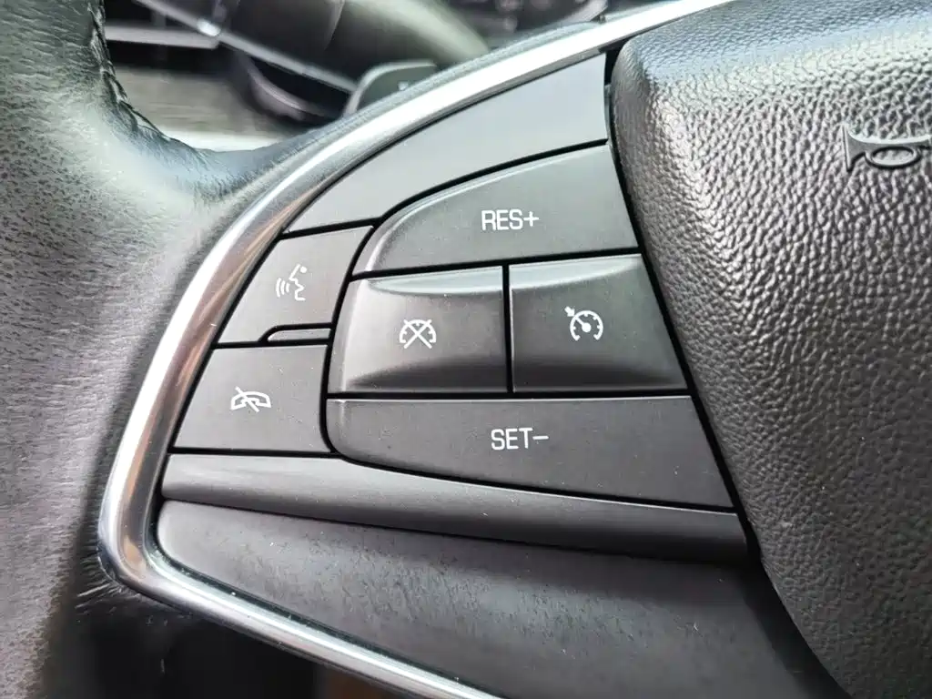 Cadillac XT5 — миниатюра 25