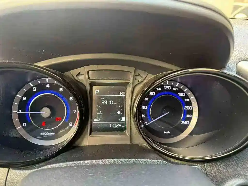 Changan CS15 — миниатюра 9
