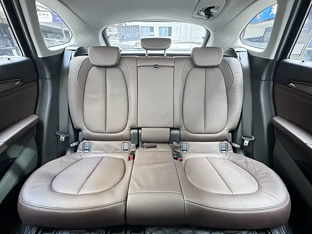 BMW X1 — миниатюра 17