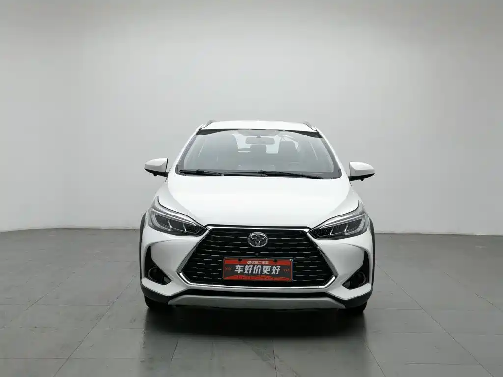 Toyota Yaris L — миниатюра 3